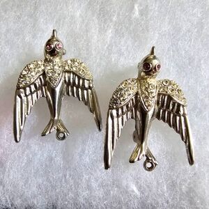 Vintage swallow brooch set of 2 bird pin silver tone red eyes pink sparrow